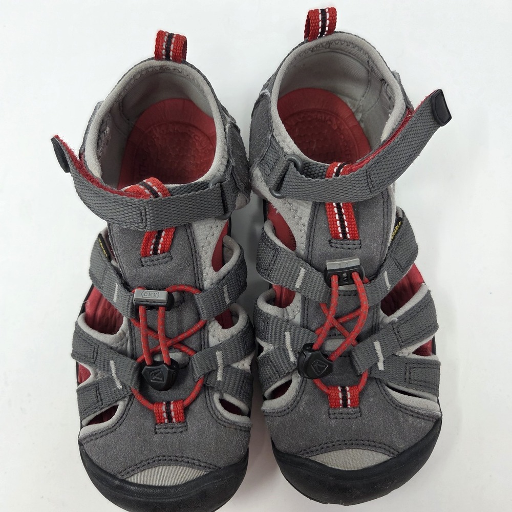 KEEN 1014126 Big Kids' Seacamp II CNX-C Red Gray Shoe Sandal Size 2